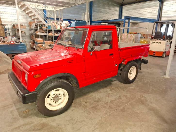 Suzuki SJ410K Pickup, Auto's, Oldtimers, Particulier, 4x4, Trekhaak, Suzuki, Benzine, Overige carrosserieën, Handgeschakeld, Rood