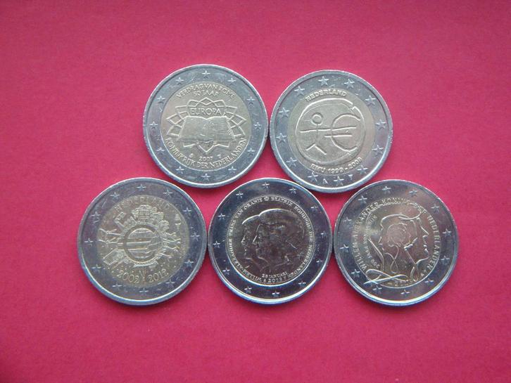 Nederland setje 2 Euromunten 2007 / 2013., Postzegels en Munten, Munten | Nederland, Setje, Euro's, Koningin Beatrix, Verzenden