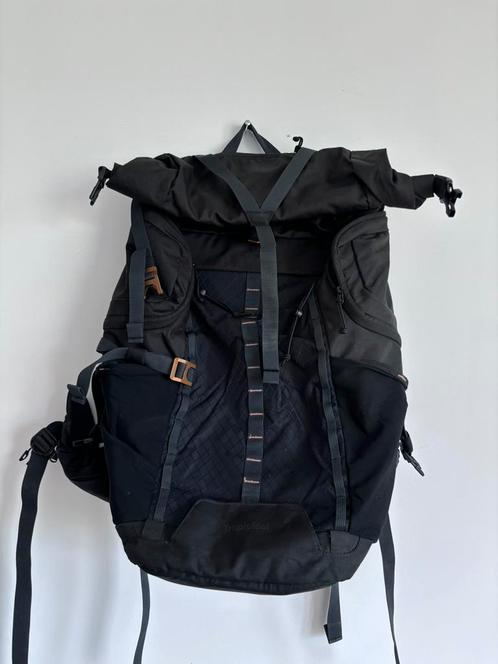 Expandable Shell Tropicfeel Backpack -AS NEW, Sieraden, Tassen en Uiterlijk, Tassen | Rugtassen, Zo goed als nieuw, Ophalen
