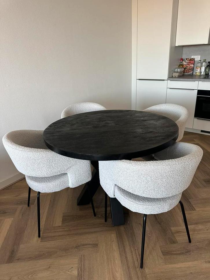 Ronde eettafel met 4x teddystof stoelen, Huis en Inrichting, Complete eetkamers, Nieuw, Ophalen