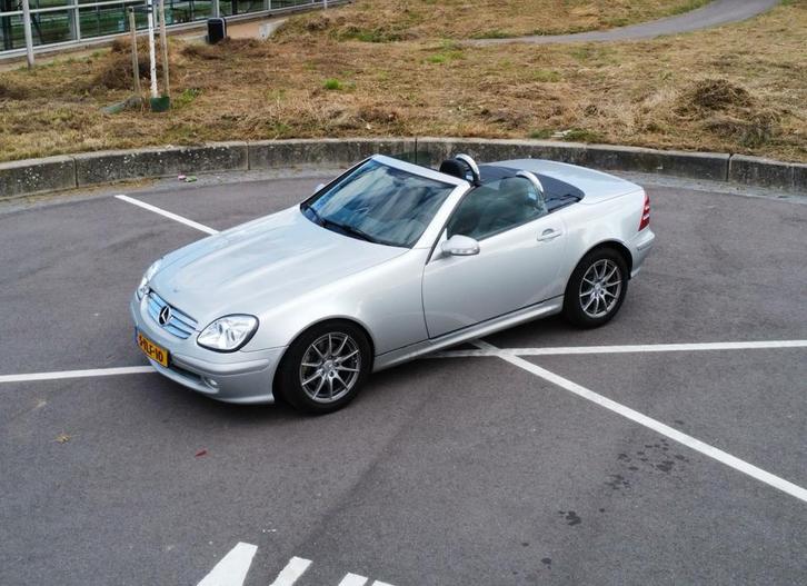 Mercedes-Benz SLK 230, Auto's, Mercedes-Benz, Particulier, SLK, Benzine, G, Cabriolet, Automaat, Geïmporteerd, Zilver of Grijs