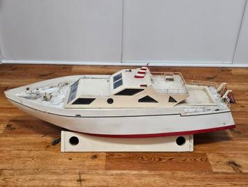RC boot modelbouw  beschikbaar voor biedingen