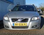 Volvo V50 2.0 D3 SUMMUM 5 CILINDER,Leer,Navi,APK 7-1-27,Xeno, Auto's, Voorwielaandrijving, Euro 5, Gebruikt, Leder
