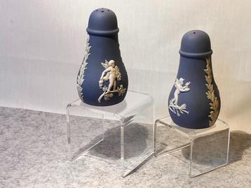 Wedgwood Jasperware zout & peper paleblue in doos beschikbaar voor biedingen