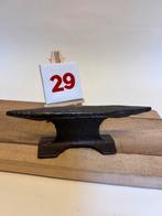 Kleine aambeeld van spoorrails - 20 cm, Ophalen of Verzenden