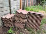 Teeuwen beton dakpannen rood 70 stuks, Ophalen, Overige materialen, Gebruikt, Dakpannen