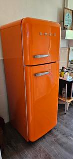 Mooie oranje Smeg koel vries combinatie, Witgoed en Apparatuur, Koelkasten en IJskasten, 200 liter of meer, Ophalen of Verzenden