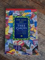 T. van der Plas - Doe meer met theezakjes, Ophalen of Verzenden, Zo goed als nieuw, T. van der Plas