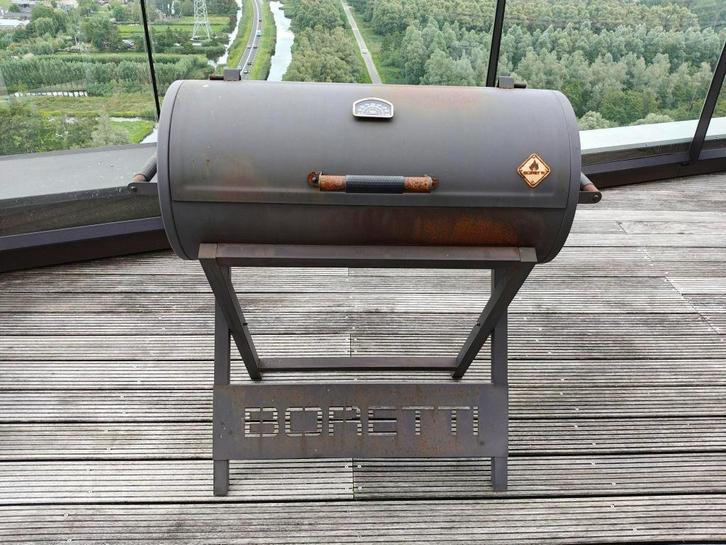 Boretti Barilo BBQ – €100, Tuin en Terras, Houtskoolbarbecues, Gebruikt, Ophalen
