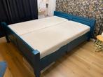 Houten bedombouw, Huis en Inrichting, Slaapkamer | Bedden, Ophalen, Gebruikt, Blauw, Tweepersoons