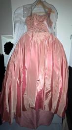 Grote roze trouw/verloving jurk, Kleding | Dames, Trouwkleding en Trouwaccessoires, Gedragen, Roze, Ophalen, Trouwjurk