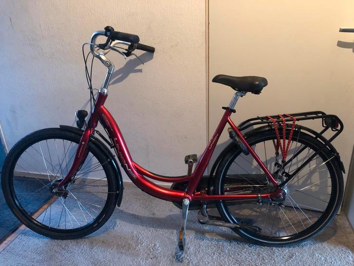 Damesfiets lage instap 7 vers. frame53, 26 inch wiel, Fietsen en Brommers, Fietsen | Dames | Moederfietsen, Zo goed als nieuw