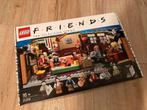 LEGO 21319 FRIENDS Central Perk, Kinderen en Baby's, Speelgoed | Duplo en Lego, Ophalen of Verzenden, Nieuw, Complete set, Lego
