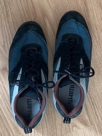 Shimano schoenen met klikpedalen beschikbaar voor biedingen