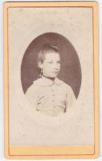CDV van een Meisje / Jongevrouw, Verzamelen, Foto's en Prenten, Verzenden, Voor 1940, Foto