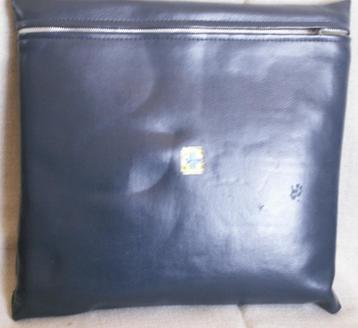 EHBO kussen met Inhoud Utermöhlen beschikbaar voor biedingen