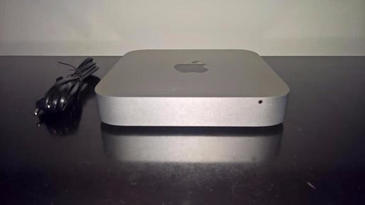 Mac mini, Computers en Software, Apple Desktops, Gebruikt, Mac Mini, SSD, 2 tot 3 Ghz, 8 GB, Ophalen of Verzenden