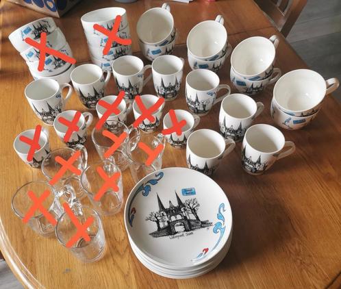 Elfstedentocht servies van waterpoort Sneek., Huis en Inrichting, Keuken | Servies, Zo goed als nieuw, Kom(men), Overige stijlen