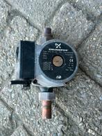 GRUNDFOS UPS 15-50 130 cv-pomp, Ophalen of Verzenden, Gebruikt