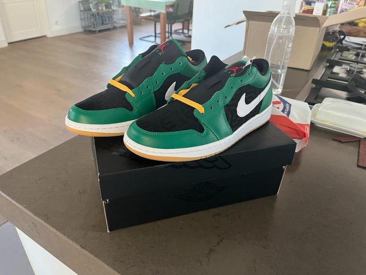 Nike Air Jordan 1 Low Malachite - 42, Kleding | Heren, Schoenen, Nieuw, Sneakers of Gympen, Overige kleuren, Ophalen of Verzenden