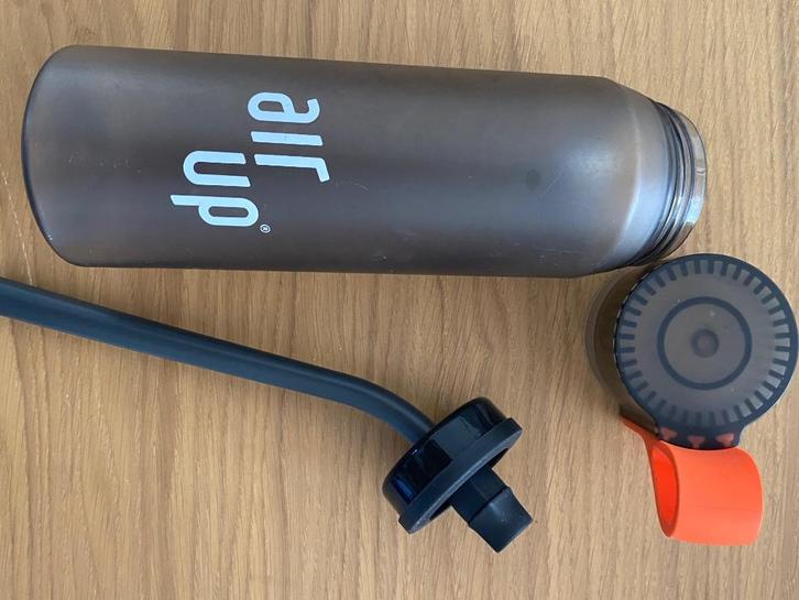 AIR UP Twist Pro Waterfles 650ml, Sport en Fitness, Bidons, Zo goed als nieuw, Ophalen
