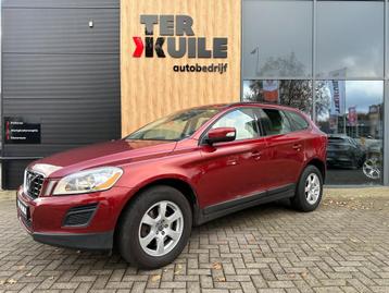 Volvo XC60 2.0T Kinetic / cam / nav / cruise beschikbaar voor biedingen