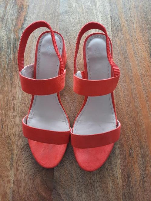Zomerse sandalen met hak koraalrood/oranje maat 40, Kleding | Dames, Schoenen, Gedragen, Oranje, Ophalen of Verzenden
