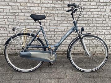 FIJNE.BATAVUS DAMESFIETS beschikbaar voor biedingen