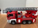Brandweerauto Bruder met zwaailichten!, Ophalen, Zo goed als nieuw