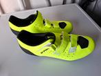 Nieuwe Btwin gele racefiets schoenen fietsschoenen 44 / 45, Ophalen of Verzenden, Zo goed als nieuw, Kleding