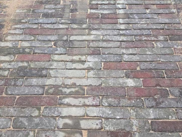 Waalformaten + geknipte stukken - 7,7m2, Tuin en Terras, Tegels en Klinkers, Gebruikt, Klinkers, 5 tot 10 m², Ophalen