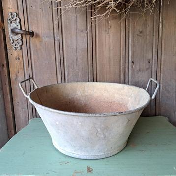 Oude brocante zinken teil teiltje 2 handgreepjes *Etage3* beschikbaar voor biedingen