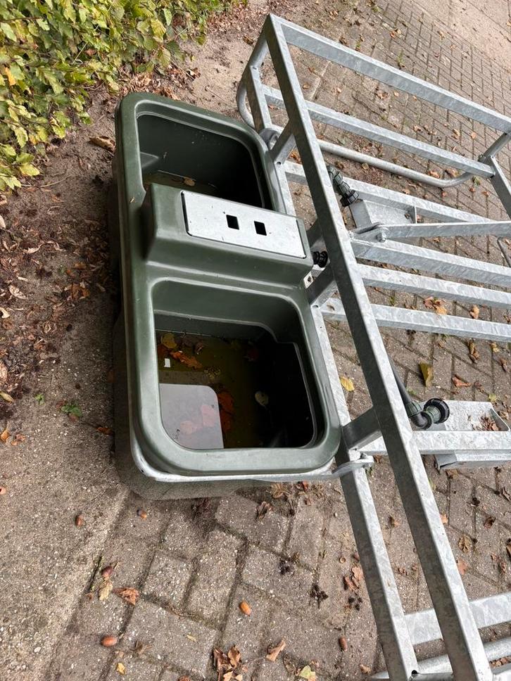 Weidedrinkbak met vlotter met draagframe voor 2x IBC, Dieren en Toebehoren, Paarden en Pony's | Verzorgingsproducten, Nieuw, Ophalen