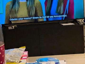 Ikea Besta TV Meubel 2 Deurs - afbeelding 1