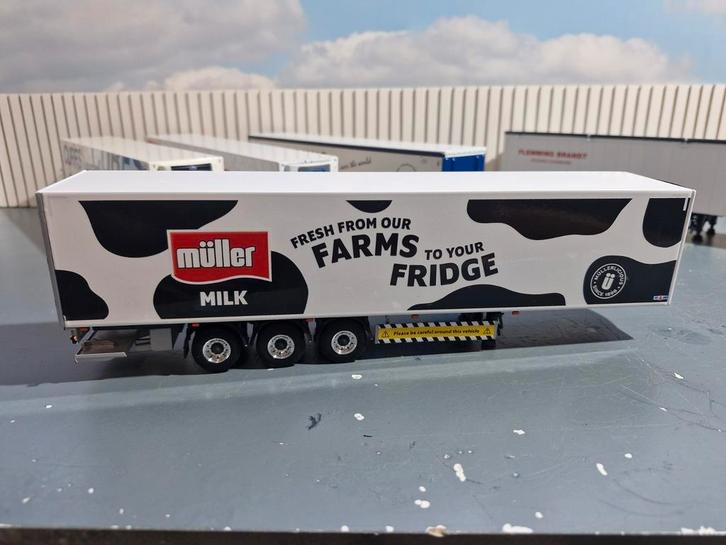 Koeltrailer wsi, Hobby en Vrije tijd, Modelauto's | 1:50, Zo goed als nieuw, Bus of Vrachtwagen, Wsi, Ophalen of Verzenden