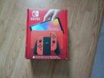 Nintendo Switch oled mario editie, Spelcomputers en Games, Spelcomputers | Nintendo Switch, Met games, Zo goed als nieuw, Met 3 controllers of meer