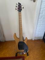 5snaar basgitaar., Muziek en Instrumenten, Snaarinstrumenten | Gitaren | Bas, Ophalen, Zo goed als nieuw