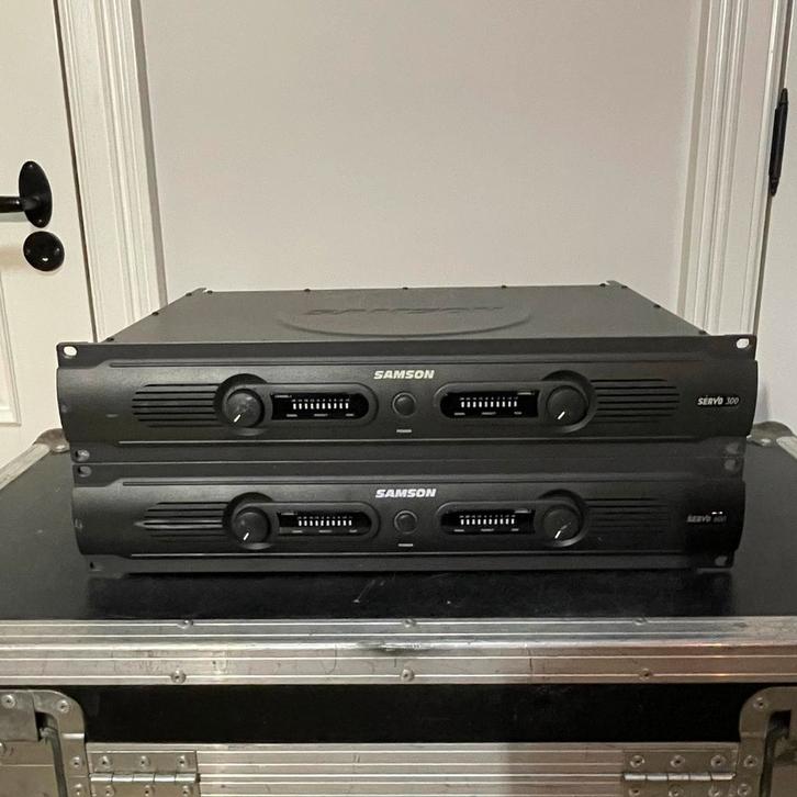 Samson Servo 300 en 600 eindversterkers, Audio, Tv en Foto, Versterkers en Receivers, Gebruikt, Stereo, Overige merken, Ophalen of Verzenden
