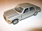 Cursor (576) Mercedes 200D/300D, Hobby en Vrije tijd, Modelauto's | 1:32, Ophalen of Verzenden, Gebruikt, Auto, Overige merken