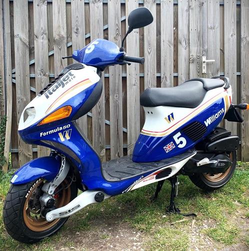Unieke Orinele Italjet F50 Williams edition, Fietsen en Brommers, Scooters | Overige merken, Gebruikt, Maximaal 45 km/u, Benzine