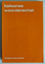 Paolo Giovannelli: Italiaanse Woordenschat., Ophalen of Verzenden, Zo goed als nieuw, Overige uitgevers, Italiaans