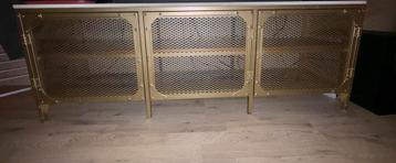 Dressior beschikbaar voor biedingen