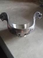 antiek tinnen vikingschip met drankje, Ophalen