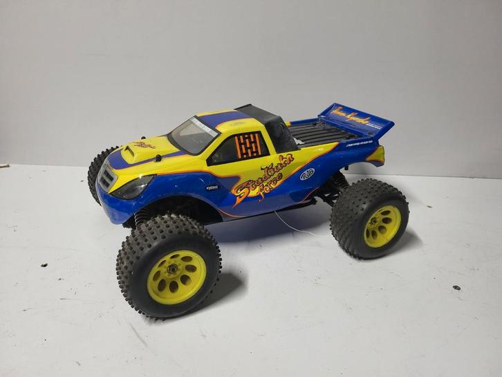 Kyosho stadium force r15, Hobby en Vrije tijd, Modelbouw | Radiografisch | Auto's, Zo goed als nieuw, Auto offroad, Nitro, Overige schalen