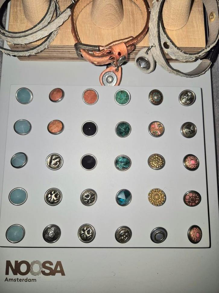 Noosa Amsterdam Petite armbanden en bedels, Sieraden, Tassen en Uiterlijk, Armbanden, Zo goed als nieuw, Leer, Ophalen of Verzenden