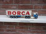 Tekno  Mack  F700  6 x 4  van  Borca.