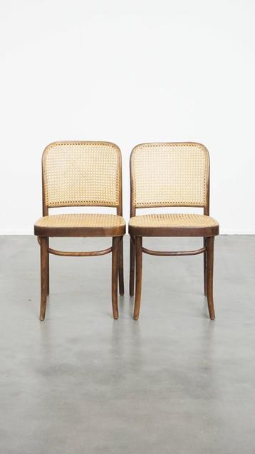 Set van 2 charmante bistro stoeltjes in de stijl van Thonet beschikbaar voor biedingen