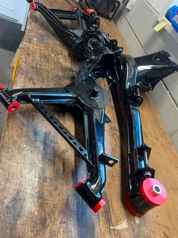 Bmw e30 versteviging / strongflex / revisie achteras beschikbaar voor biedingen