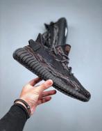 Adidas Yeezy Boost 350 V2 MX Rock schoenen | NIEUW, Zwart, Nieuw, Ophalen of Verzenden, Sneakers of Gympen