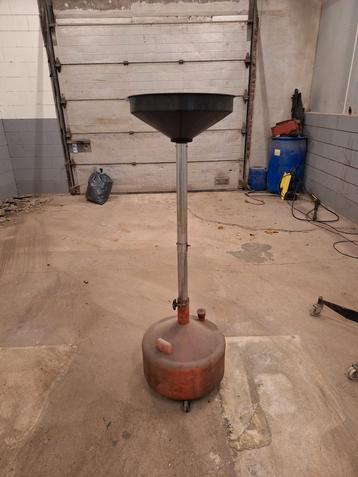 Olie opvangsysteem beschikbaar voor biedingen